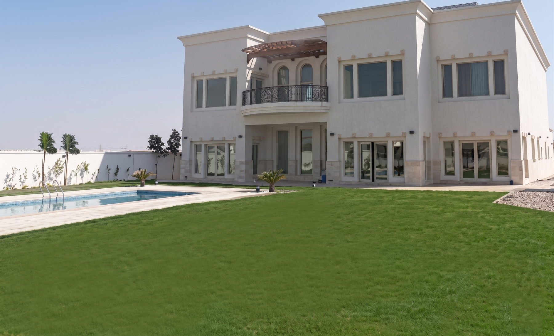 Villa — Emirates Hills, Dubai